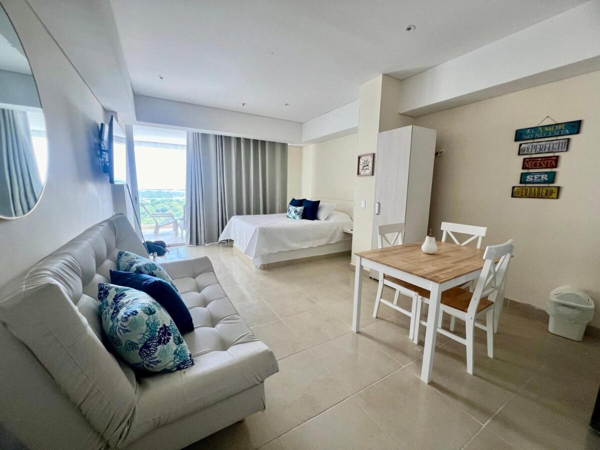 Apartamento Beautiful Close To The *